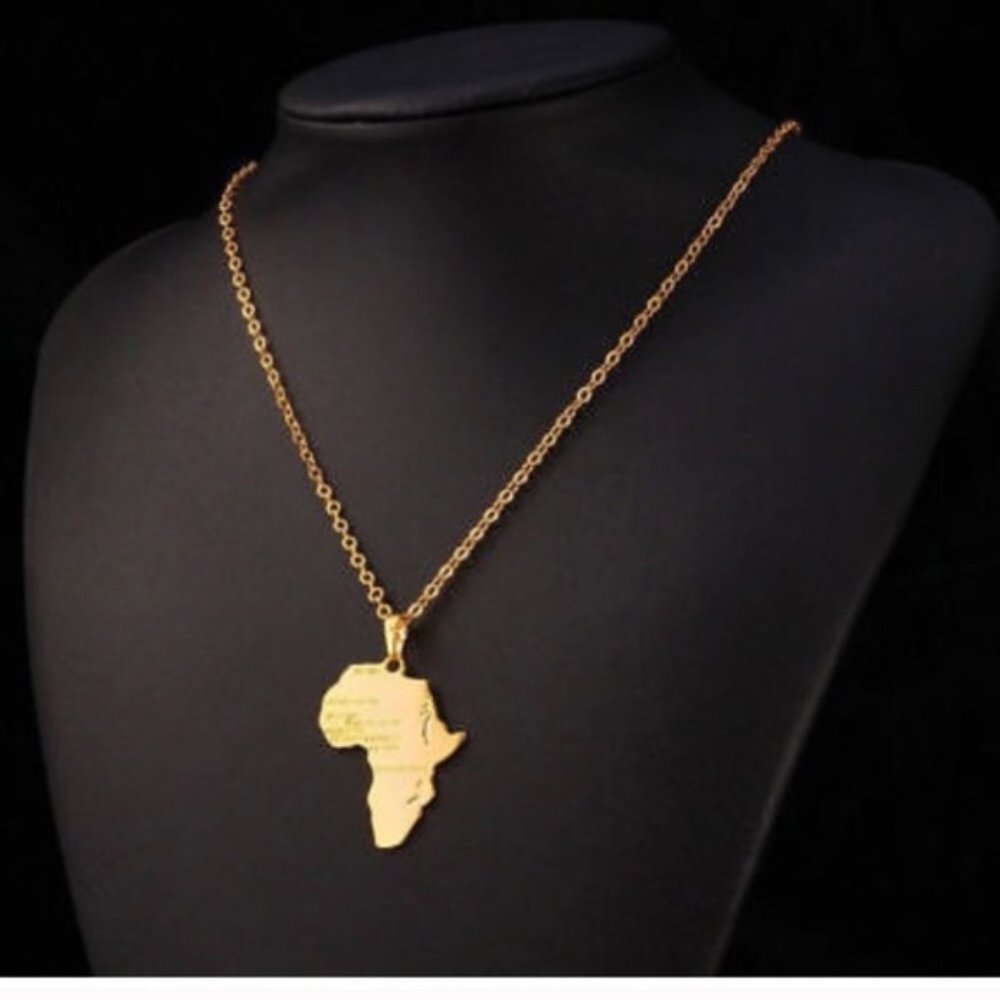 Africa map gold pendant necklace - Picture 8 of 13